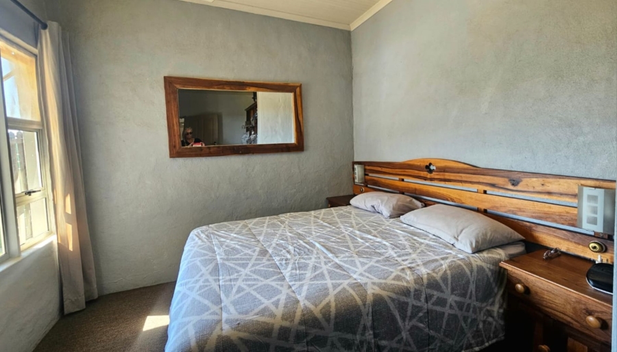 6 Bedroom Property for Sale in Malgas Western Cape